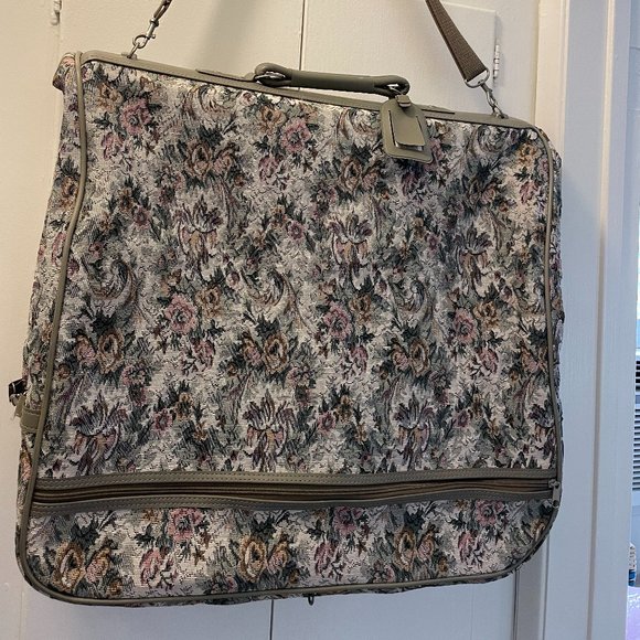 Vintage Floral Tapestry Garment Bag By Hampshire - Picture 5 of 12